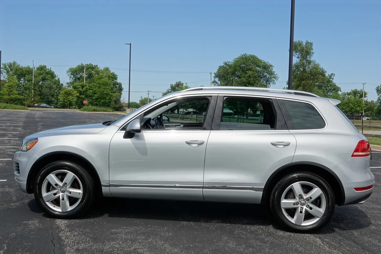 2014 Volkswagen Touareg Lux - Photo 16