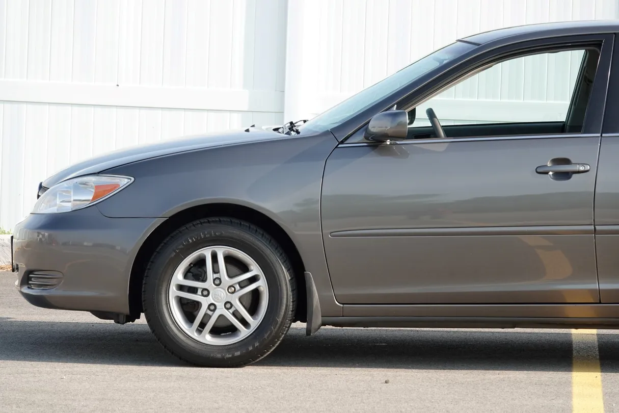 2002 Toyota Camry LE - Photo 29