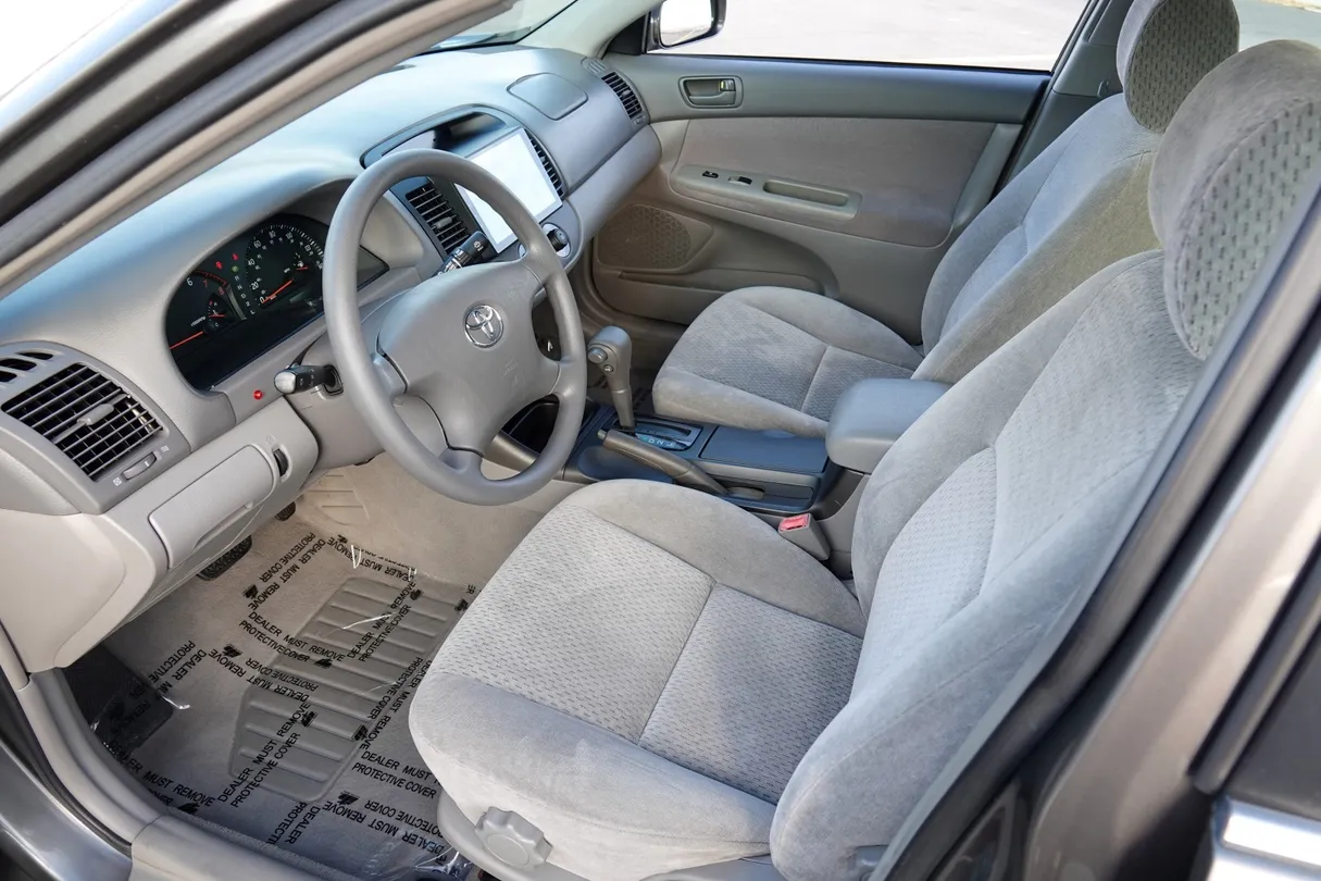 2002 Toyota Camry LE - Photo 45