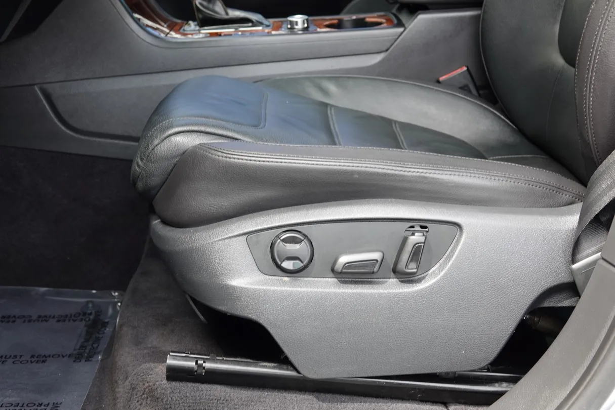 2014 Volkswagen Touareg Lux - Photo 57