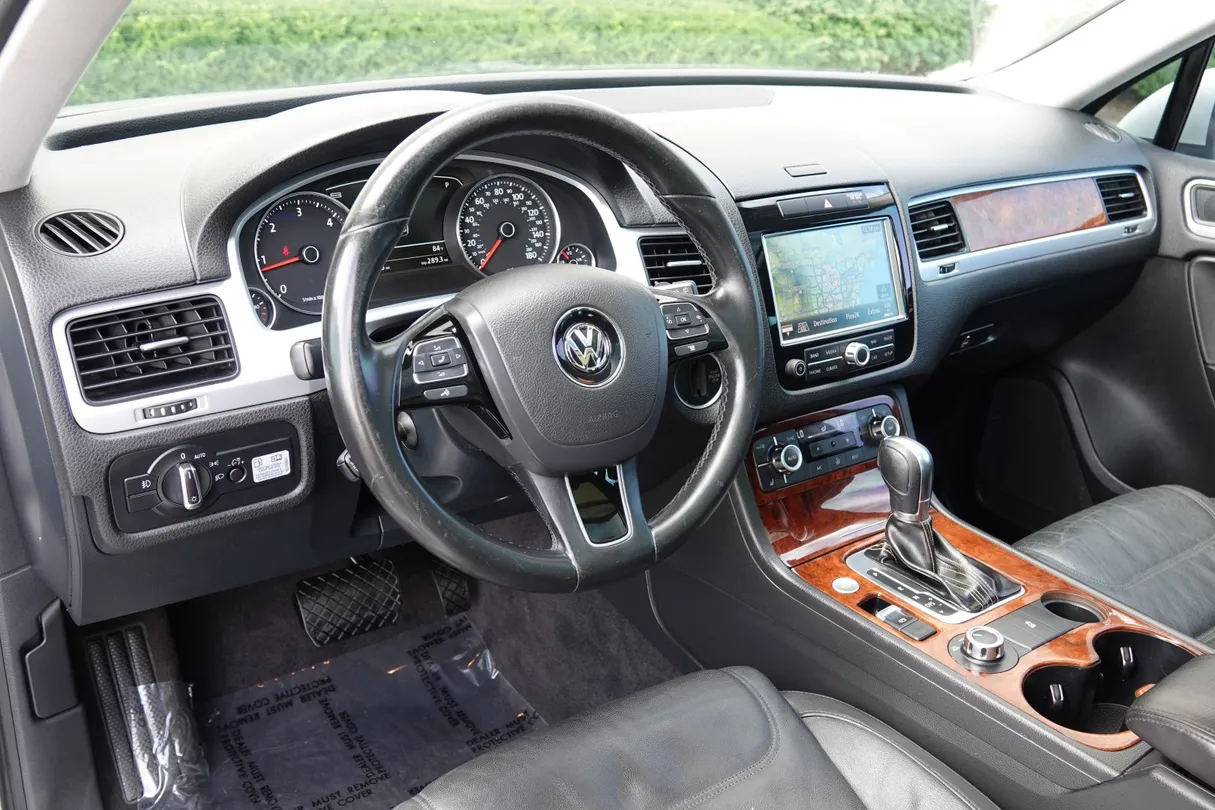 2014 Volkswagen Touareg Lux - Photo 59