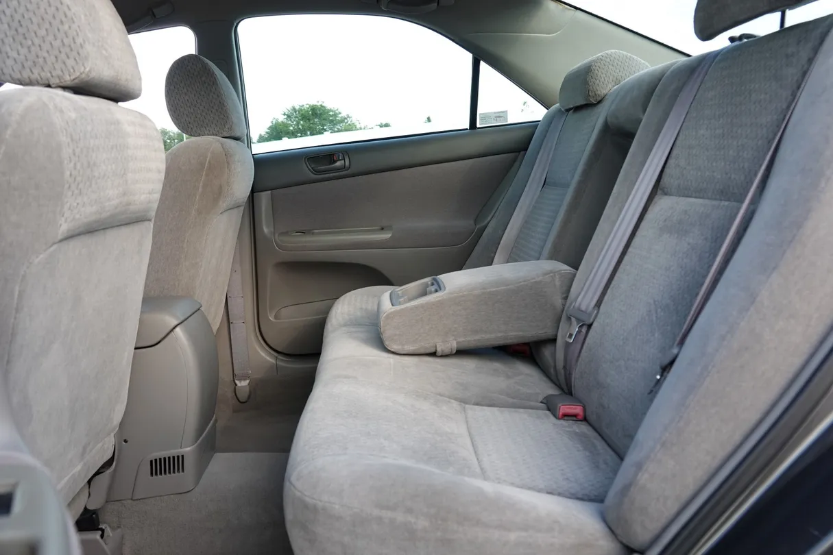 2002 Toyota Camry LE - Photo 62