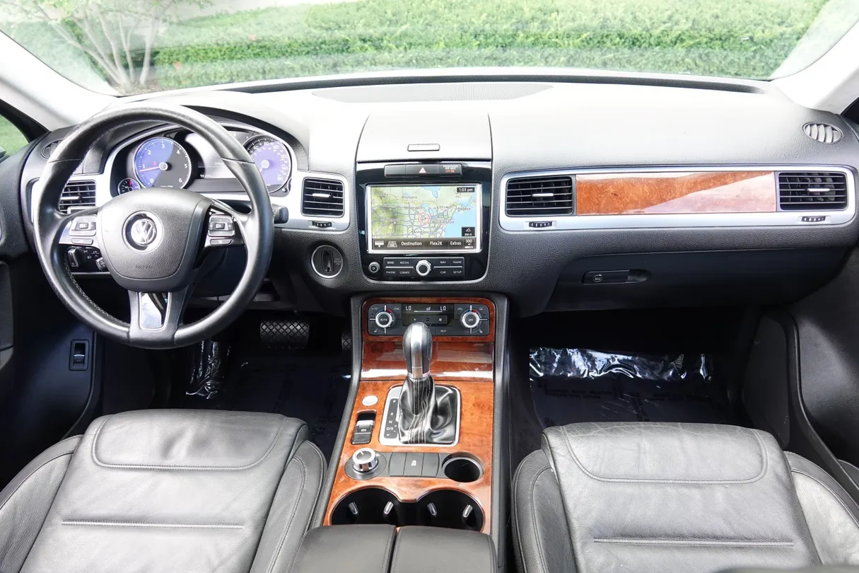 2014 Volkswagen Touareg Lux - Photo 65
